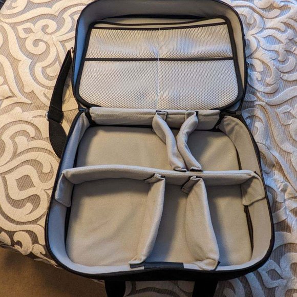 Sony Playstation 4 PS4 Slim 1TB Gaming Console Games Bundle Lot Controllers - Picture 6 of 7